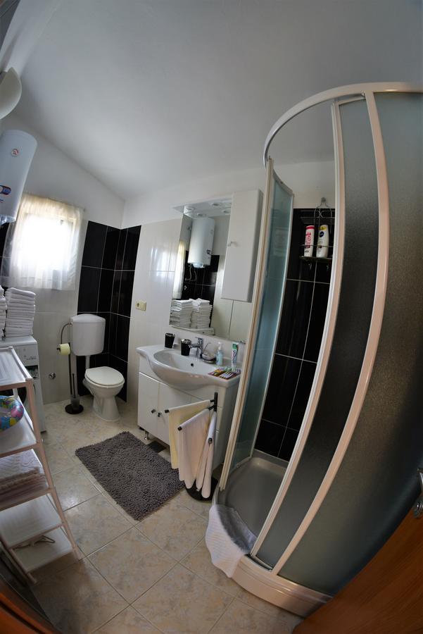 Apartment Ivica Мали Дървеник Екстериор снимка